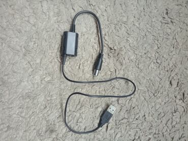 бу клемдер: - Разъёмы: USB-A (штекер) → цилиндрический DC штекер. - Диаметр