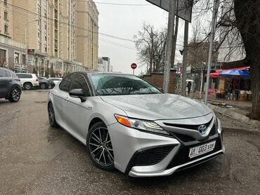 Toyota: Toyota Camry: 2019 г., 2.5 л, Автомат, Гибрид, Седан