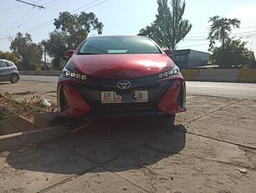 Toyota: Toyota Prius: 2018 г., 1.8 л, Вариатор, Гибрид, Хэтчбэк — 3
