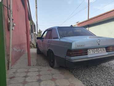elit oluxana mercedes: Mercedes-Benz 190: 2 l | 1987 il Sedan