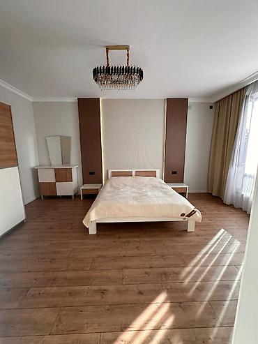 Продажа домов: Дом, 240 м², 5 комнат, Агентство недвижимости, Дизайнерский ремонт — 22