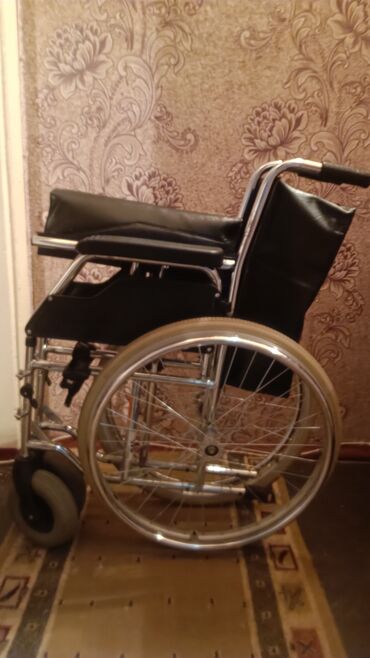 инва: "MEYRA"Продаю б/у инвалидное кресло. Производство Германия, фирмы