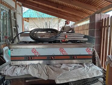 Кухонные плиты и варочные поверхности: Газовая, Механическое, Встраиваемая