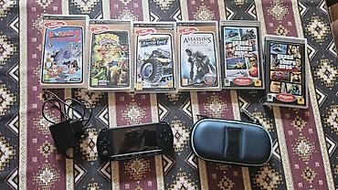 PSP Street satılır. Üzərində 6 oyun disci 5ində manualları var 1ində — 1