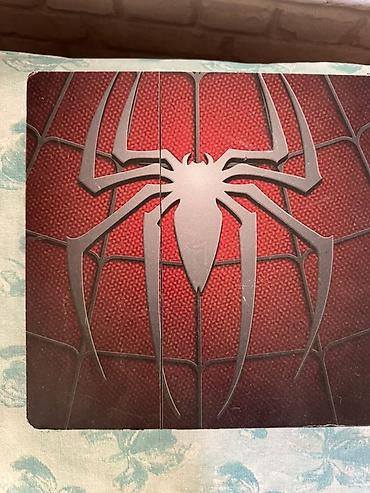 spiderman ps4: Məhsul: PlayStation 4 (PS4) Slim konsolu – xüsusi Spider‑Man tematik — 1