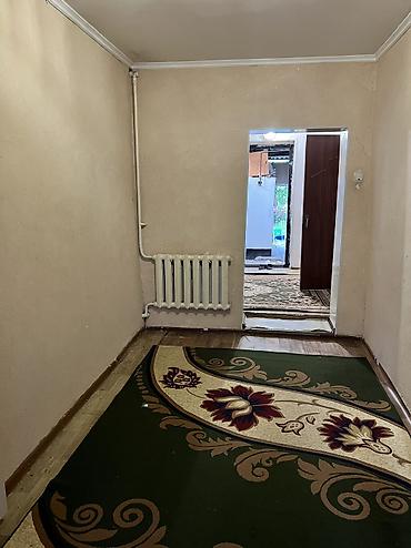 Продажа коттеджей и домов: 4 комнаты, 100 м², 10 соток, Бишкек, Киркомстром Собственник — 13
