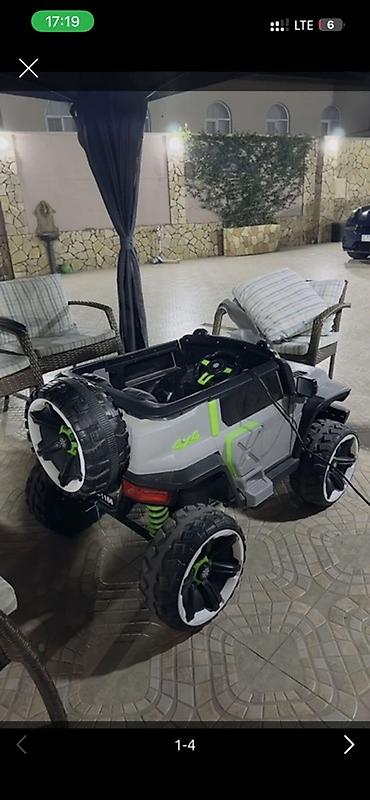 Jeep: Uşaq üçün elektrikli off-road Jeep tipli maşın - Korpus: boz/qara at lalafo.az — 4 Jeep: Uşaq üçün elektrikli off-road Jeep tipli maşın - Korpus: boz/qara — 4