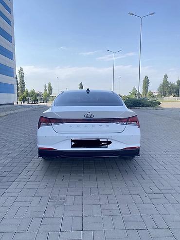 Продажа авто: Hyundai Avante: 2021 г., 1.6 л, Автомат, Бензин, Седан — 3