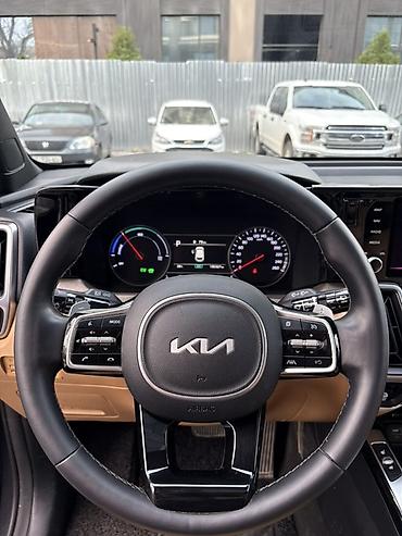 соренто 2022: Kia Sorento: 2022 г., 1.6 л, Автомат, Гибрид, Кроссовер — 5