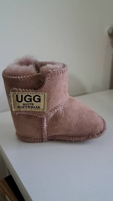 beosport ugg cizme: Ugg boots, UGG, Size - 17.5