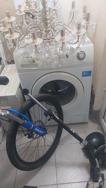 xrustal vazalar: Çılçıraq, 8 lampa, Xrustal — 1