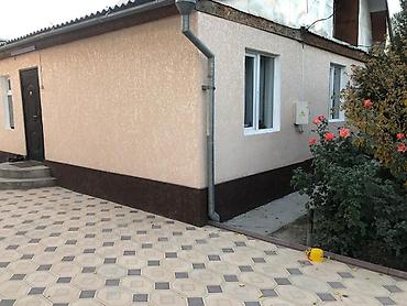 Продажа коттеджей и домов: Срочно продаётся дом со всеми условиями с мебелью . Районе рынка — 29