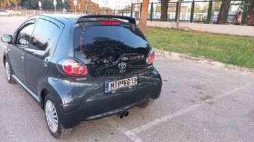 Toyota: Toyota Aygo: 1 l. | 2009 έ. Χάτσμπακ — 3