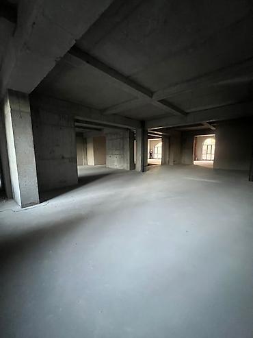 Продажа офисов: Продажа офисов 401 м², Без ремонта, Без мебели, Многоэтажное здание, 1 этаж — 3