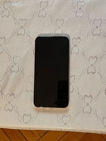 Tulumlar: IPhone 12 Pro Max, Qızılı