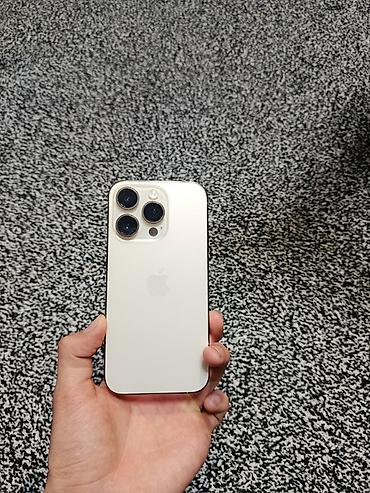 Apple iPhone: IPhone 14 Pro, Новый, 128 ГБ, Золотой, Кабель, 81 % — 19