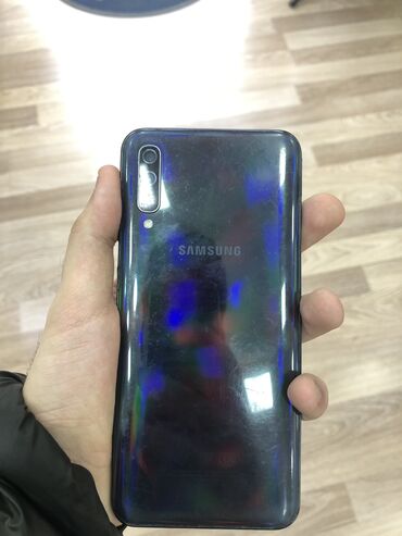 Samsung: Samsung Galaxy A50, 64 GB, rəng - Qara