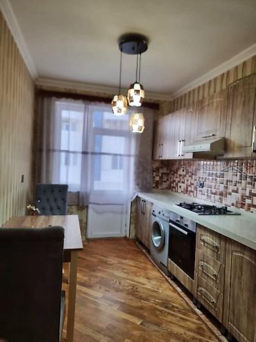 gence emlak satisi: Bakıxanov qəs., 3 otaqlı, Yeni tikili, m. Qara Qarayev, 113 kv. m — 2