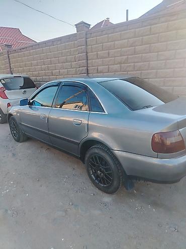 кватро кваттро: Audi A4: 1999 г., 2 л, Автомат, Бензин, Седан — 6