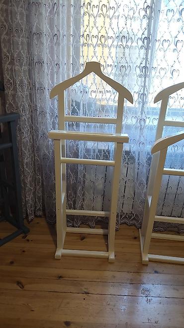 paltar asılqanı taxta: Taxta geyim dayağı – klassik “valet stand” - Material: möhkəm ağac - — 3