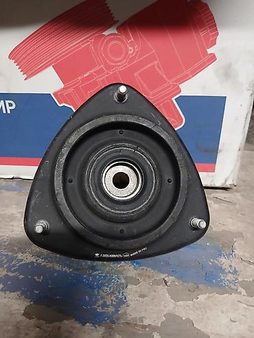 f20: Амортизаторная опора и приборная панель (комбинация приборов) для — 2