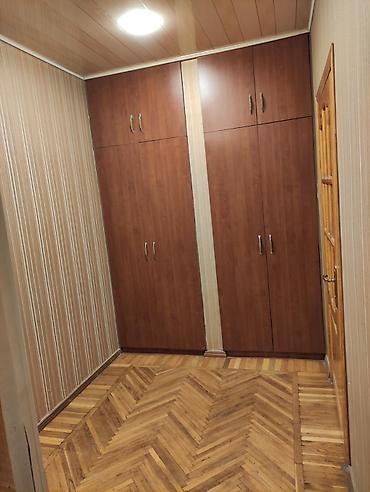 7 mərtəbə: 2 otaq 70 m2. 9 / 7 Mərtəbə Mənzil 260 saylı məktəbin yanında — 9