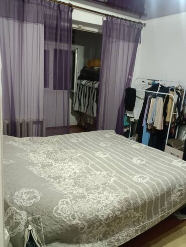 продажа квартир, бишкек 3 комн кв 106 серии: 2 комнаты, 52 м², 105 серия, 4 этаж, Евроремонт