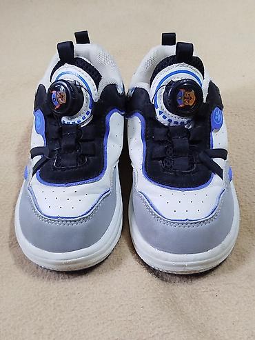 Детская обувь: Детские домашние тапочки - Размер: 28/29 (маркировка на подошве) - — 31