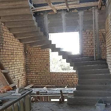 камне драбилка: Бетонная лестница Для дома, Форма лестницы: Многомаршевая — 1