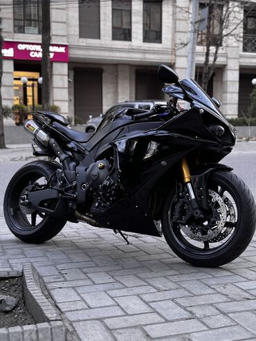 купить спортивный мотоцикл: Yamaha R1 год выпуска 2009. Обвесыфары, пластик оригинал рест