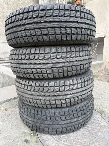 шины бу бишкек оптом: Шиналар 245 / 70 / R 16, Кыш, Колдонулган, Комплект, Жол тандабастар (АТ/МТ), Кытай, Maxtrek