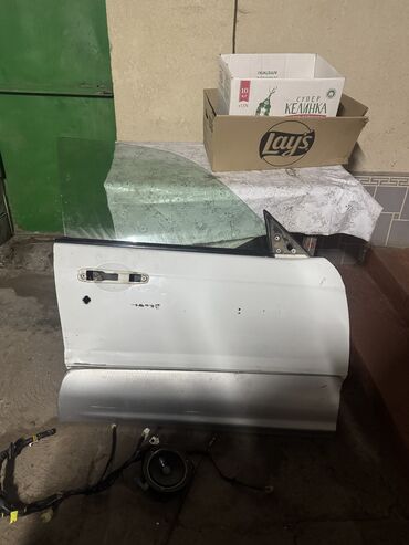 Двери и комплектующие: Дверь Передняя правая Subaru, Б/у, Оригинал at lalafo.kg — 14 Двери и комплектующие: Дверь Передняя правая Subaru, Б/у, Оригинал — 14