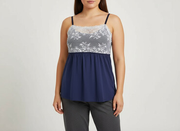 sukienki na wesele plus size: Нічна сорочка, розмір XL на lalafo.pl sukienki na wesele plus size: Нічна сорочка, розмір XL