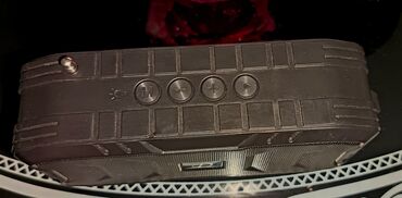 mp3 yukle pulsuz: İşlənmiş F&D Kolonka, Növ - Bluetooth, rəng - Qara