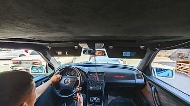 кочкор авто: Mercedes-Benz C-Class: 1994 г., 2.2 л, Кол менен иштөөчү, Бензин, Седан — 1