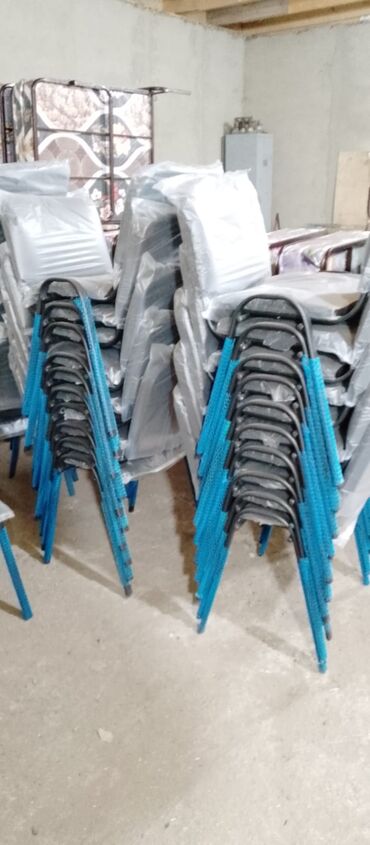 Restoran mebeli: Stullar Oturacaqlar Masalar Stollar Kafe və cayxana üçün Stol stul — 28