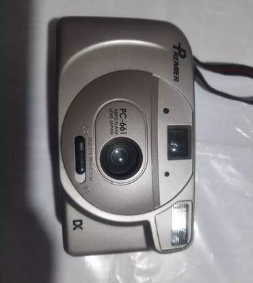 старые пленочные фотоаппараты: PREMIER PC-661 (GOLD) ПЛЕНОЧНЫЙ ФОТОАППАРАТ в хорошем состоянии