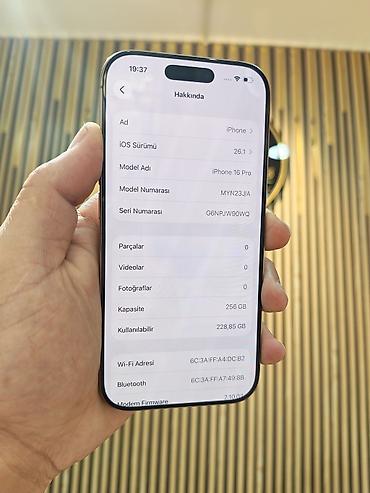 iphone dubay barter: IPhone 16 Pro, 256 GB, Desert Titanium, Face ID, Sənədlərlə, Zəmanət — 2