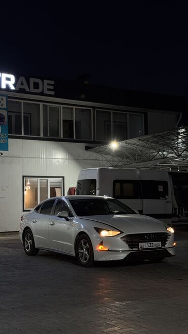 Hyundai: Hyundai Sonata: 2019 г., 2 л, Автомат, Газ, Седан