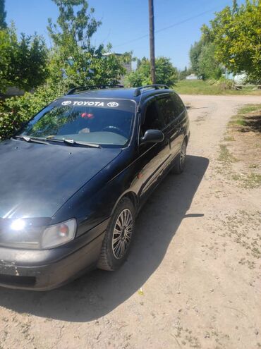 тойота платц: Toyota Carina E: 1995 г., 1.6 л, Механика, Бензин, Универсал