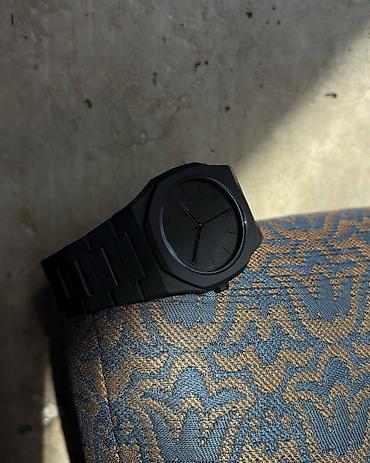 michael kors saat: Kvars mexanizmalı klassik qol saatları – kvadrat korpuslu modellər — 9