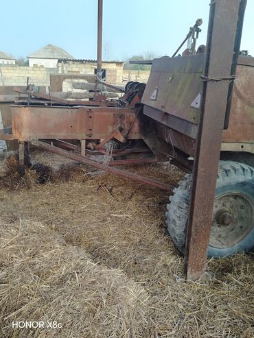 Traktorlar: Traktor Belarus (MTZ) 80, 1980 il, 13 at gücü, motor 9.9 l, İşlənmiş — 2