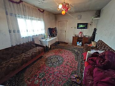 Həyət evləri və villaların satışı: 3 otaqlı, 40 kv. m, Orta təmir — 8