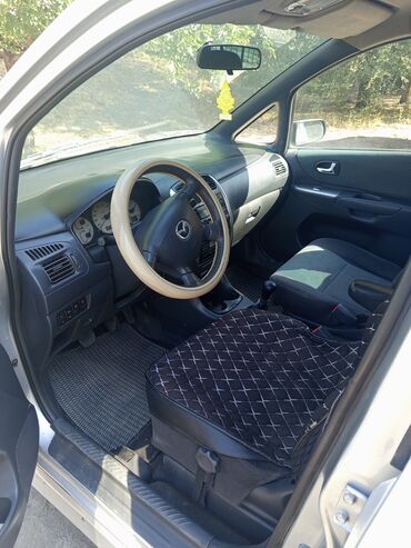 ось на прицеп: Mazda PREMACY: 2002 г., 2 л, Механика, Бензин