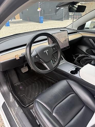 model x: Tesla Model 3: 2022 г., Электромобиль, Седан — 9