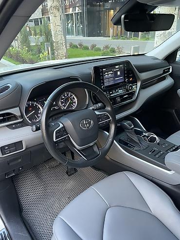 highlander 2017: Toyota Highlander: 2022 г., 3.5 л, Автомат, Бензин, Кроссовер — 5