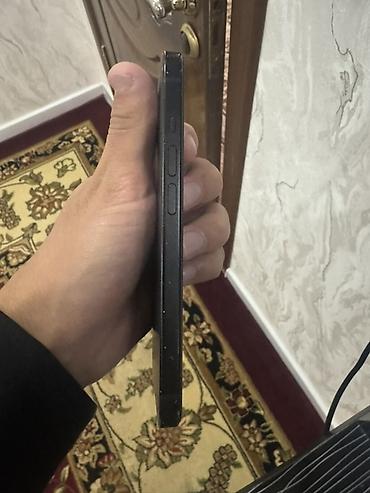 32 gb: IPhone 15, Б/у, 128 ГБ, Черный, Защитное стекло, Чехол, 77 % — 6