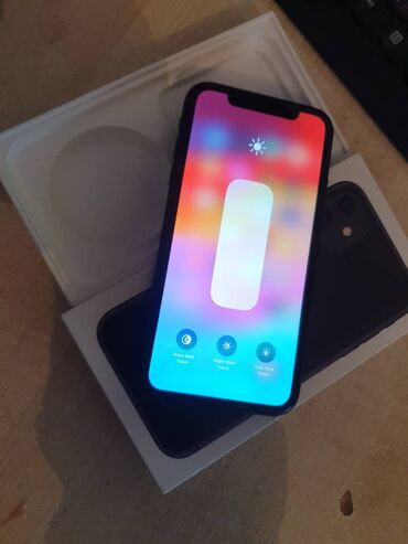 iphone x ekrani: IPhone 11, 64 GB, Qara, Simsiz şarj, Face ID