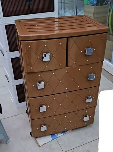 Mebel: Yeni, Güzgüsüz