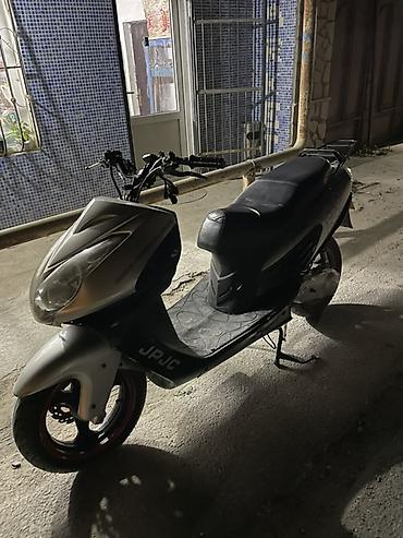 faster f10 scooter: Gümüşü rəngdə, JPJC markalı skuter. Bu model rahat hərəkət üçün — 4